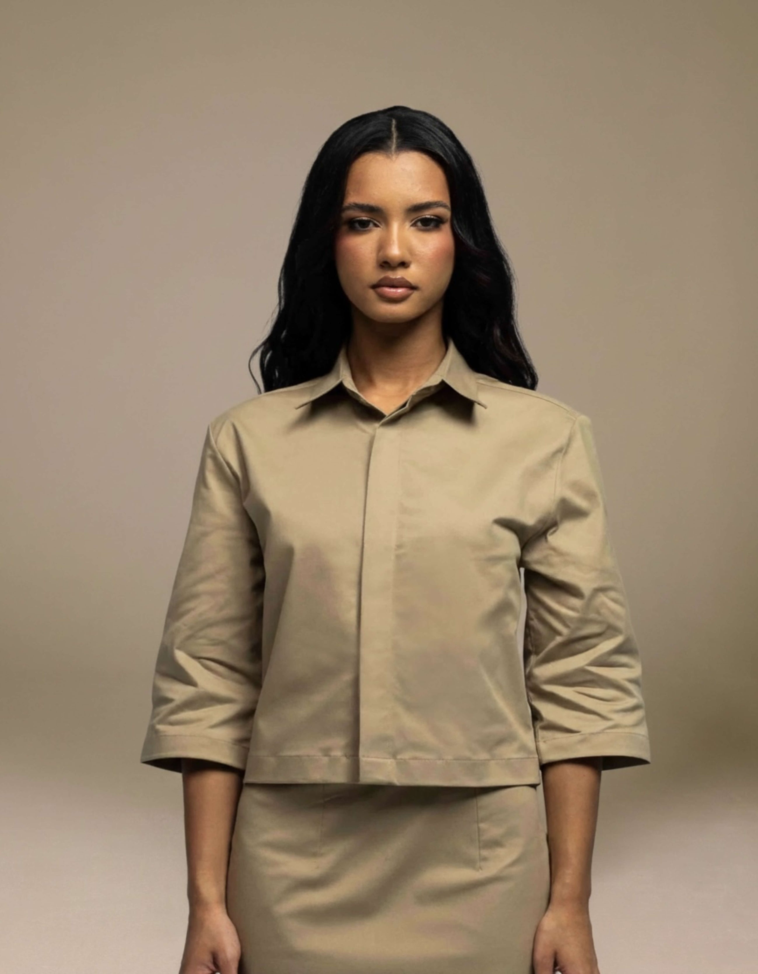 Khaki cropped shirt three-quarter sleeves minimalist luxury womenswear
