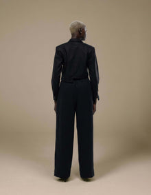 TRIANGLE OVERLAP CROP TOP