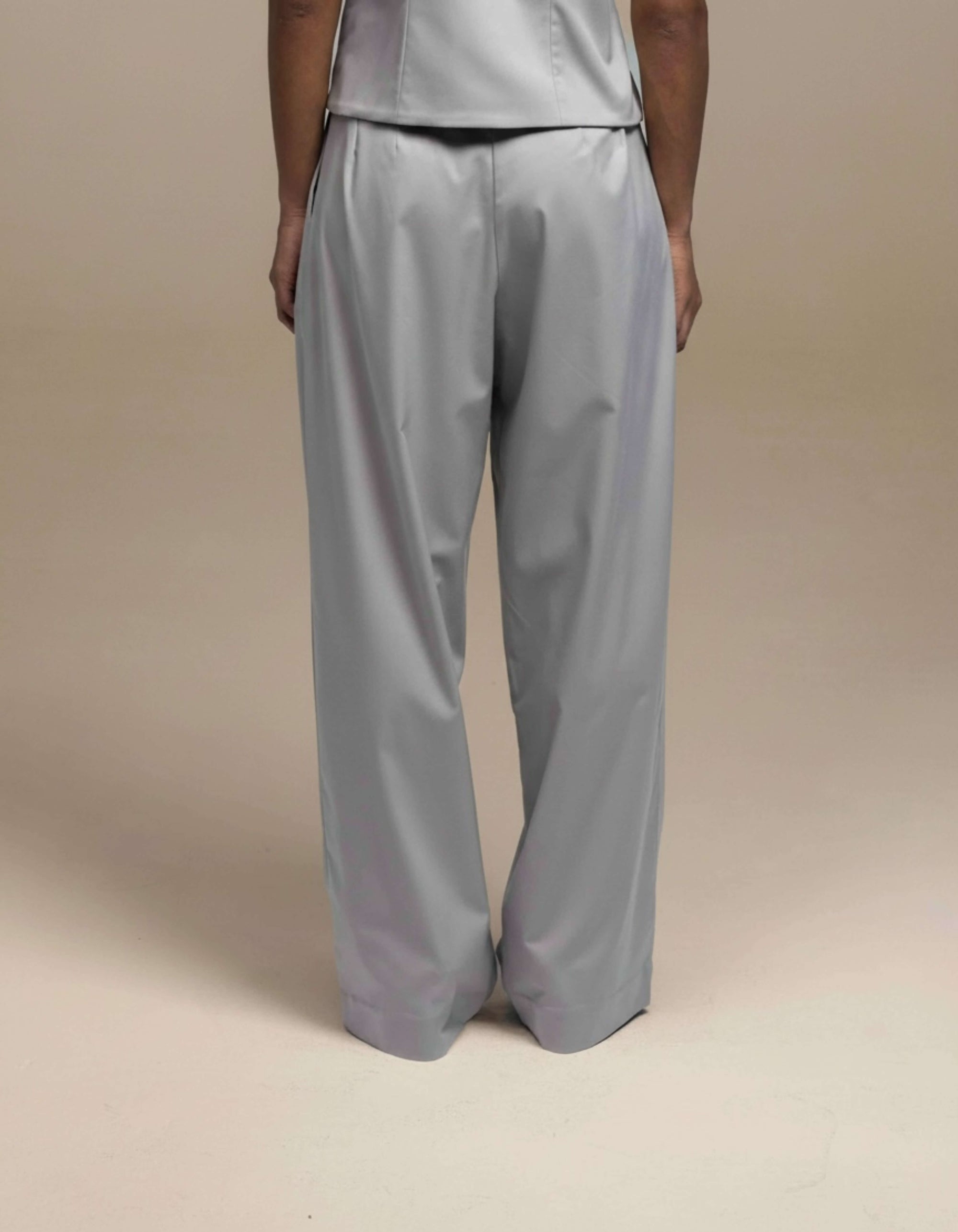 PANTALONI A GAMBA DRITTA 