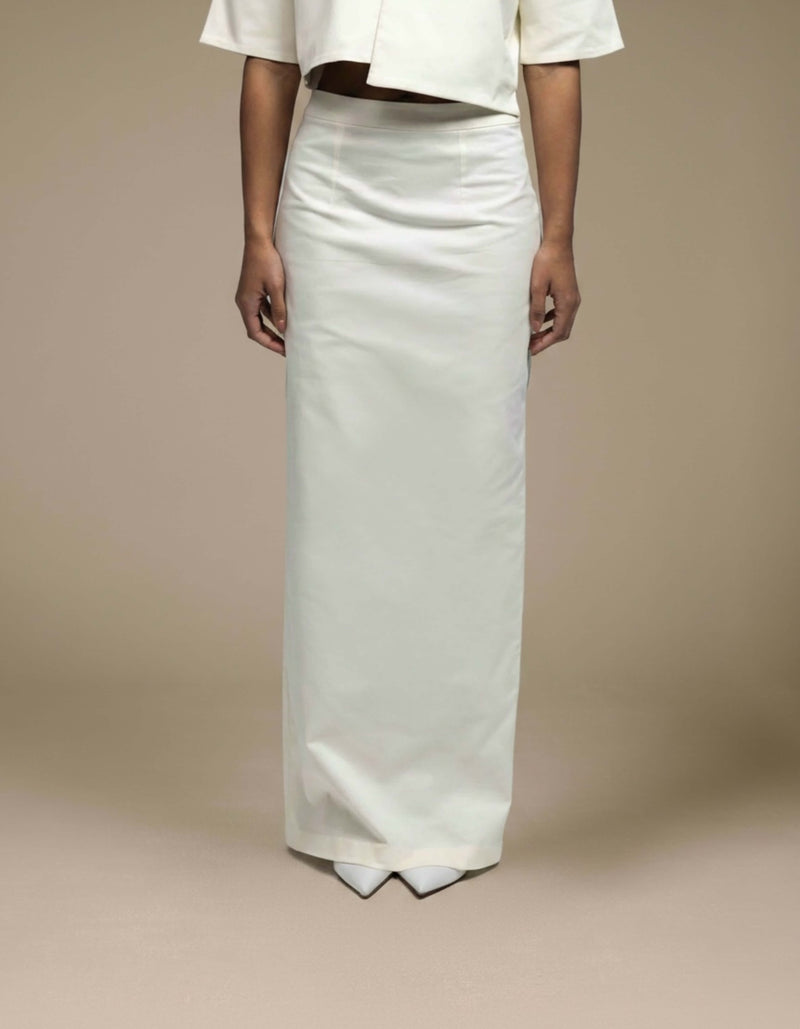 Ivory tailored maxi skirt with structured column silhouette
