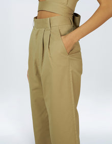 STRAIGHT LEG PANTS