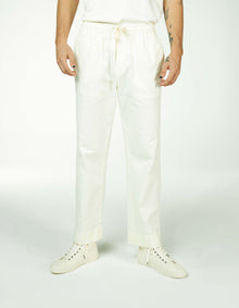 PANTALONS À JAMBES DROITES