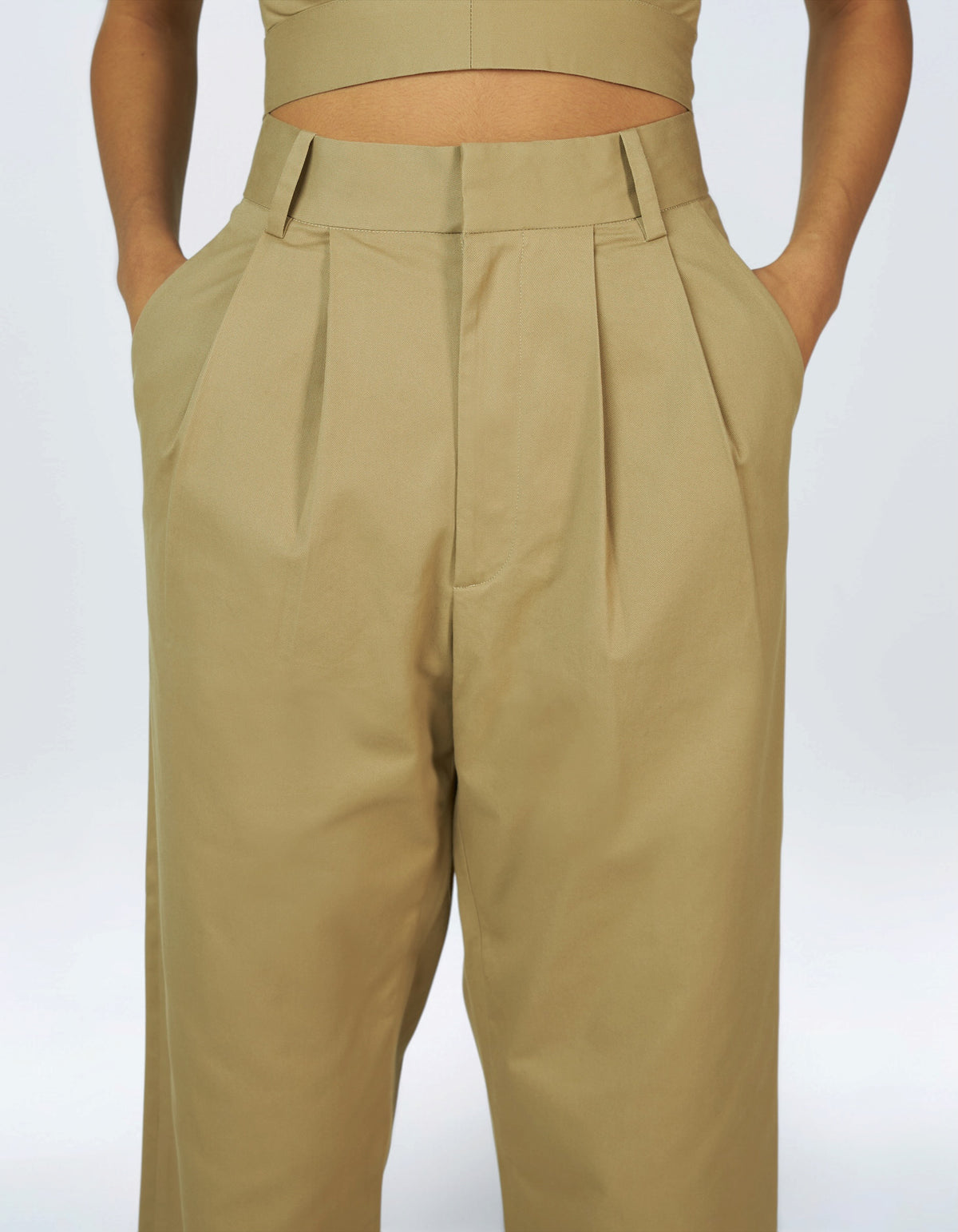 STRAIGHT LEG PANTS