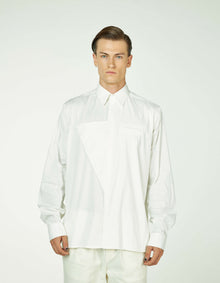 CHEMISE À FERMETURE TRIANGULAIRE
