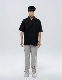 CAMICIA A MANICHE CORTE CON COLLO AVVOLGENTE